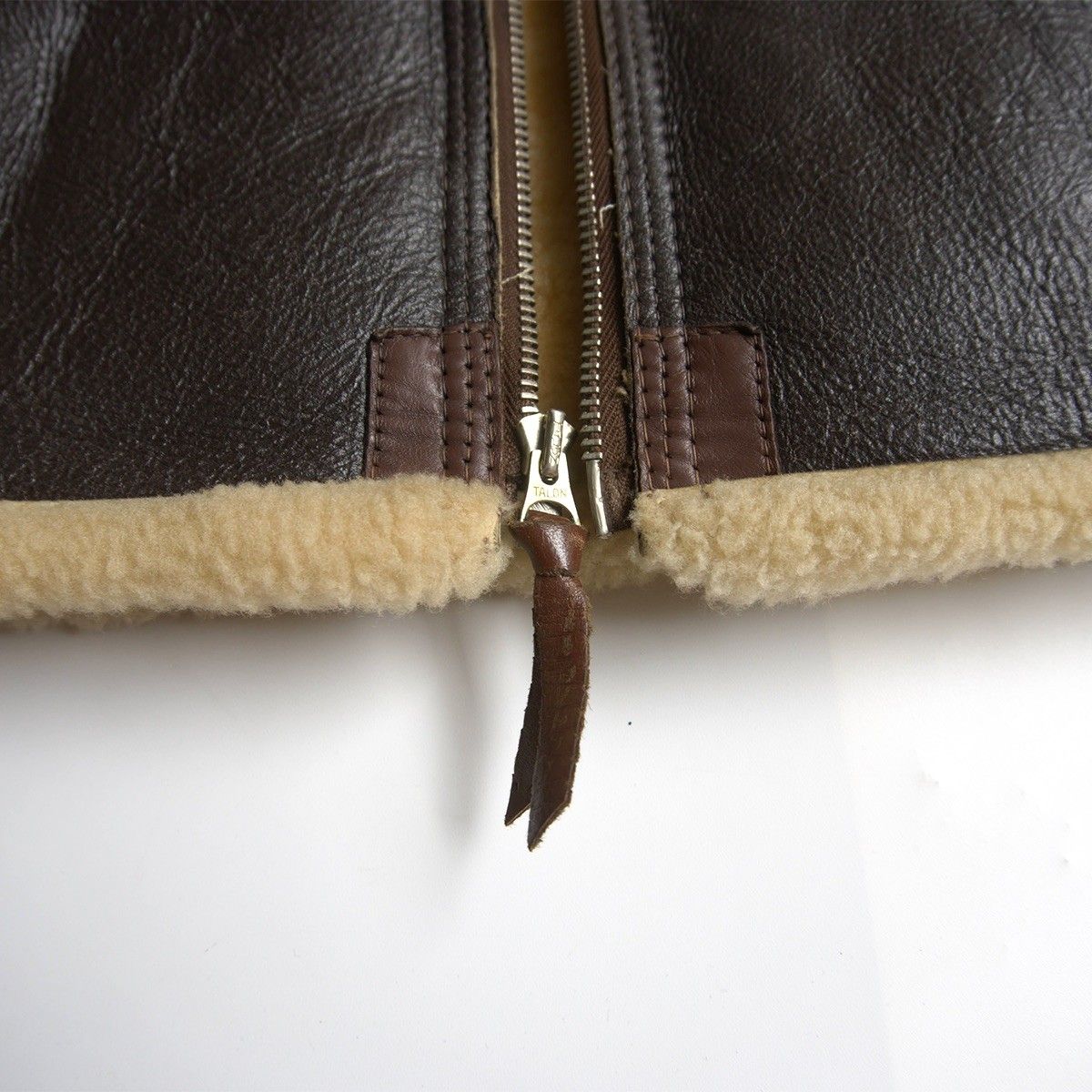 美品】EASTMAN LEATHER CLOTHING【B-6 ムートン フライトジャケット 