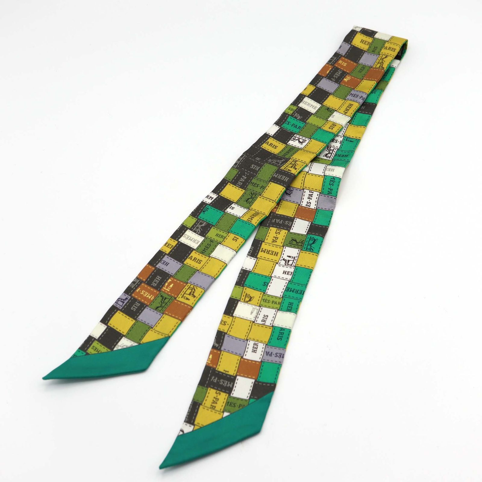 HERMES エルメス ツイリー ボルデュック チェック シルク100％ 服飾