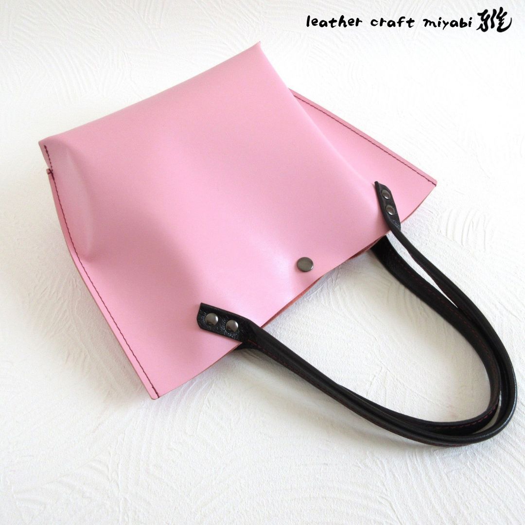 MCM 新モデルのロックボストンバッグ -MM輸入 MCM 美品