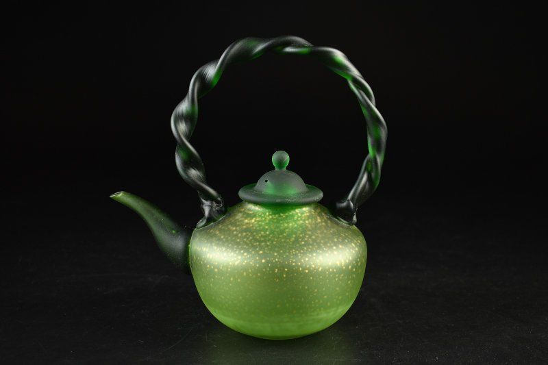 蔵A5488f 玻璃の匠 吉田勝美 金箔散らし 水注 硝子