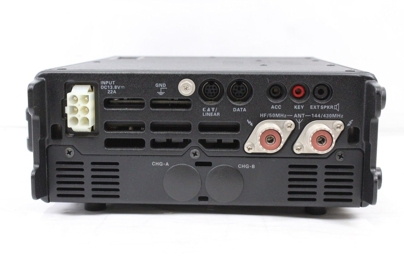 ヤエス 八重洲 FT-857DM　オールモードトランシーバー 現状品 ヤエス 無線機 FT-897M オールモードトランシーバー