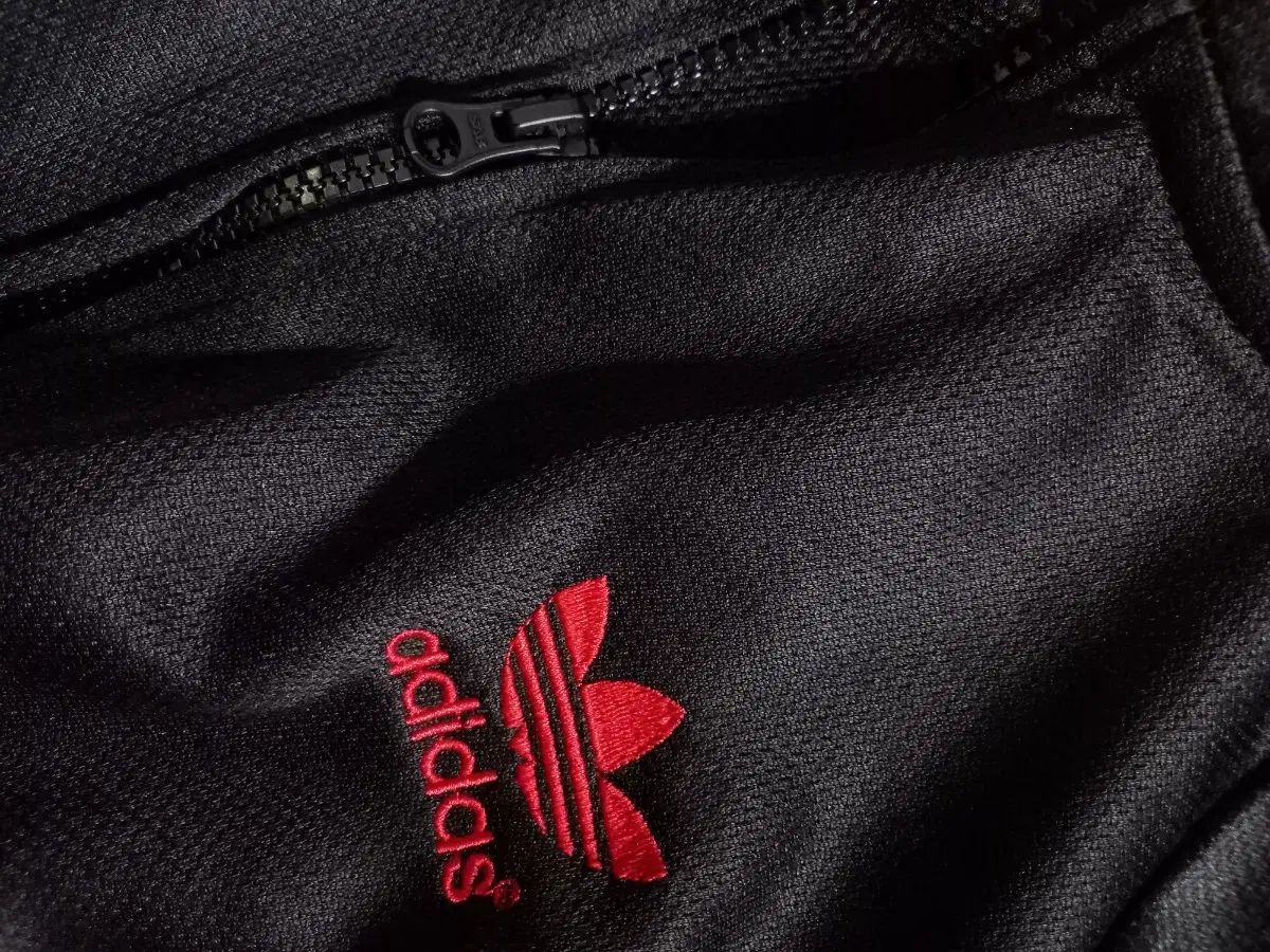 トラックトップス ジャージ