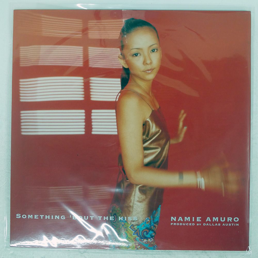 国内盤 安室奈美恵/SOMETHING 'BOUT THE KISS/AVEX TRAX