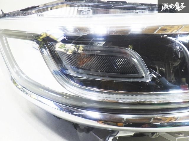 スペーシアカスタム MK53 右ヘッドライト美品 32-1156☆【値下】美品☆LED MK53S スペーシアカスタム☆右ヘッド