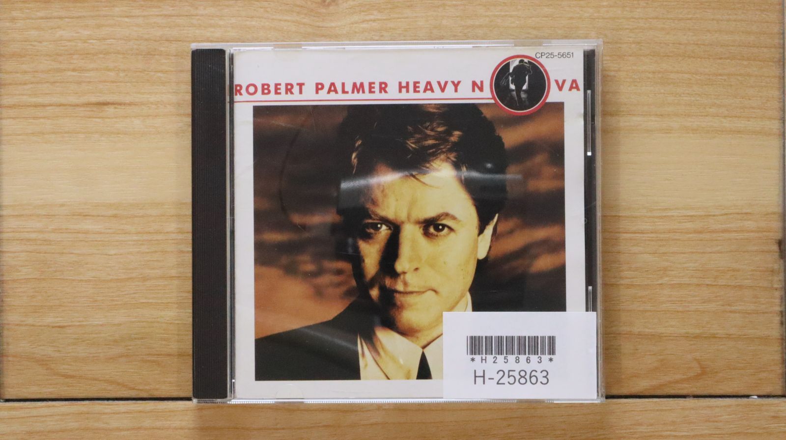 国内盤CD☆ロバート・パーマー/Robert Palmer□ HEAVY NOVA 【CP255651 