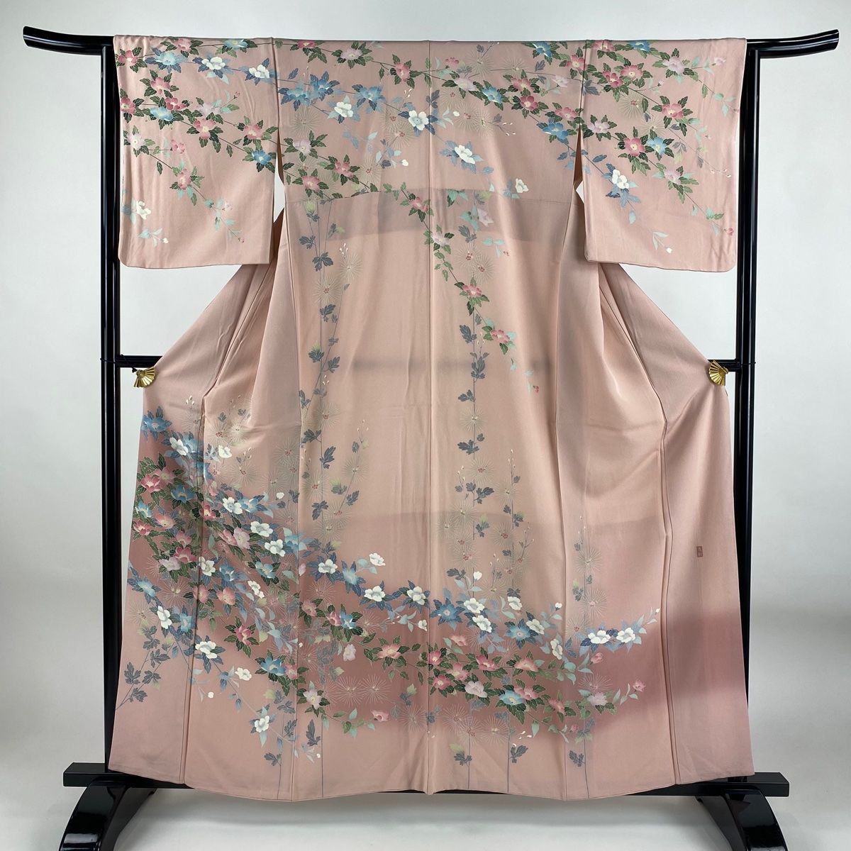 訪問着 身丈169.5cm 裄丈63.5cm S 袷 落款 草花 ぼかし ピンク 正絹 秀品