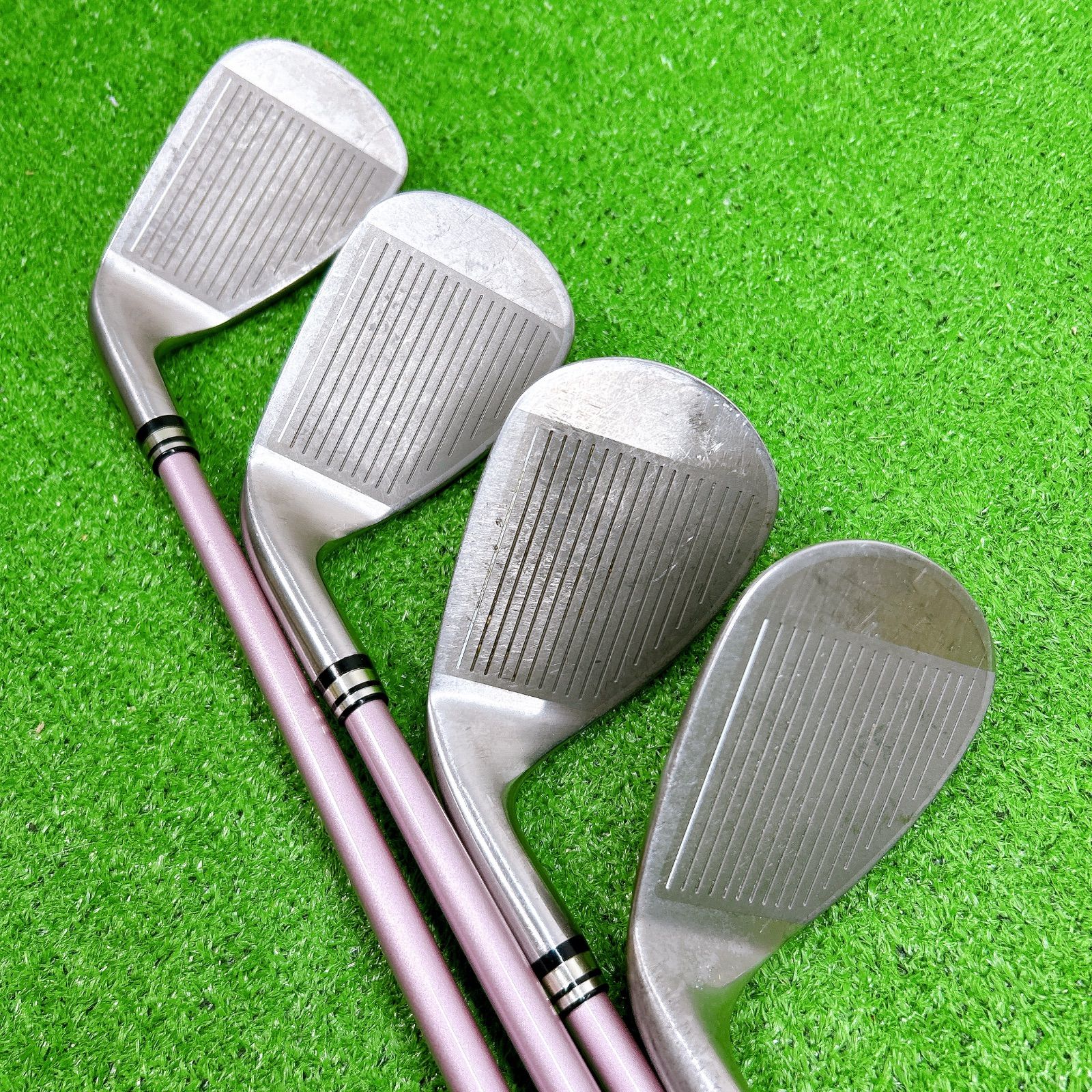 豪華8本】ゼクシオ 7代目 MP700 レディースアイアン ピンク L 初心者