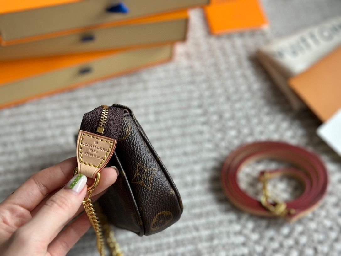 LOUIS VUITTON ルイヴィトン/ファイル・バインダー・ケース 2025年最新】ルイヴィトン 書類ケースの人気アイテム - メルカリ