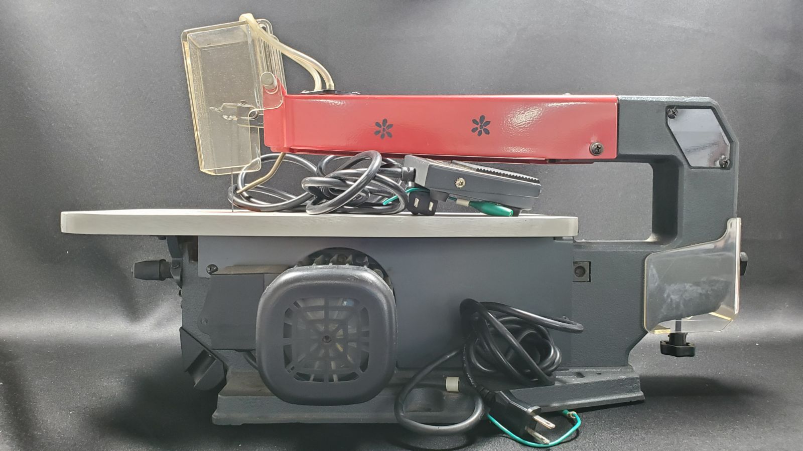 中古品】日立 卓上糸のこ盤 FCW40 100V 建築 現場 DIY Y0096