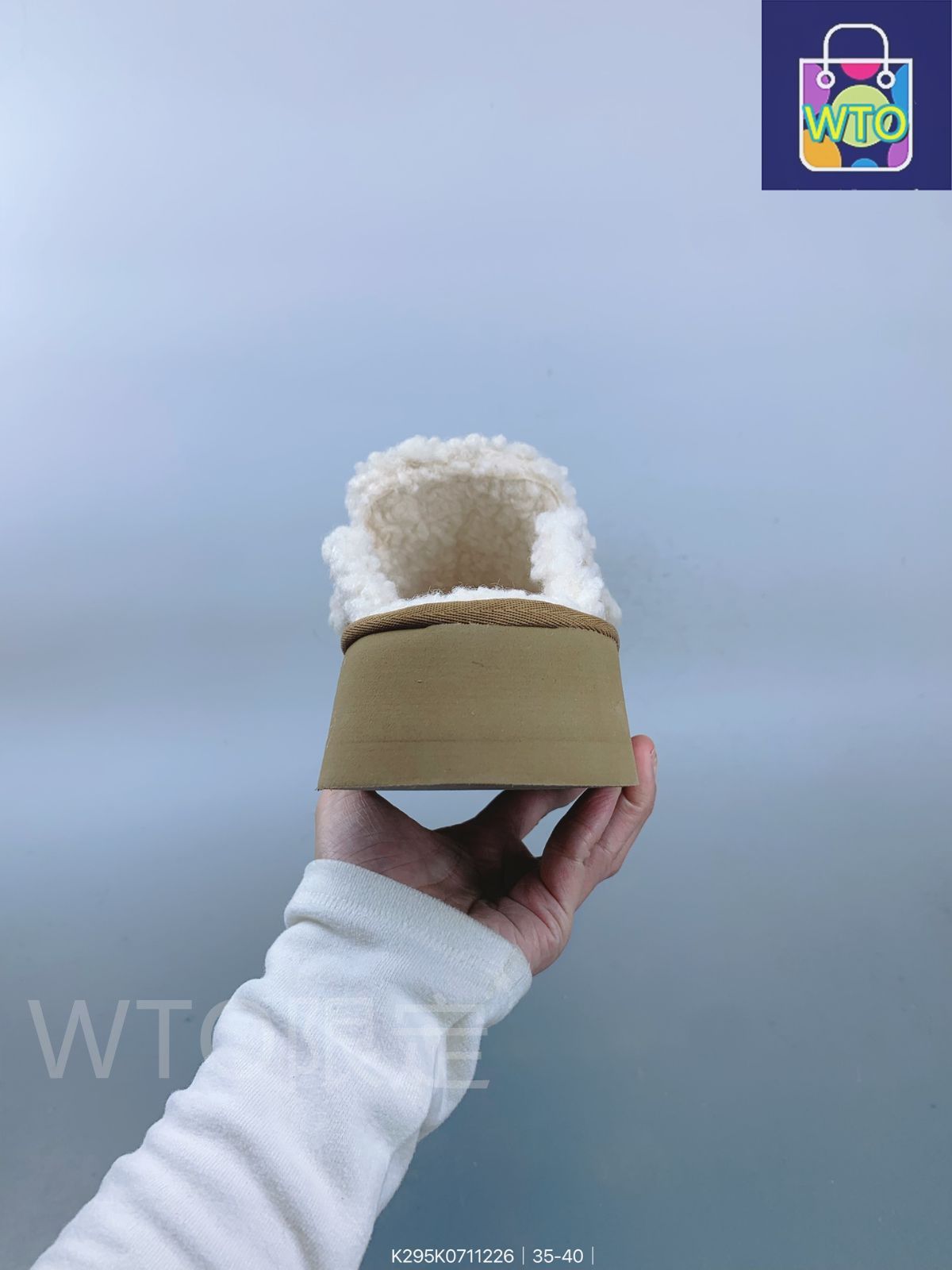 UGGのおしゃれな厚底スノーブーツ-WTO輸入2