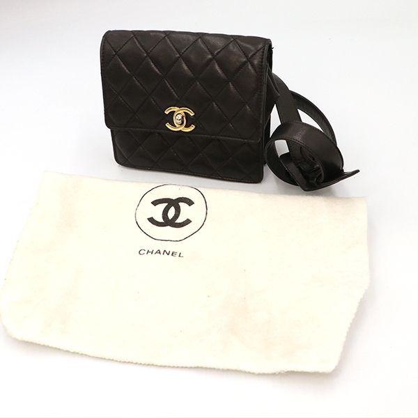 シャネル CHANEL マトラッセ ブラック レザー ウエストポーチ