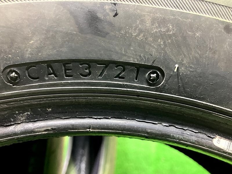 スタッドレス