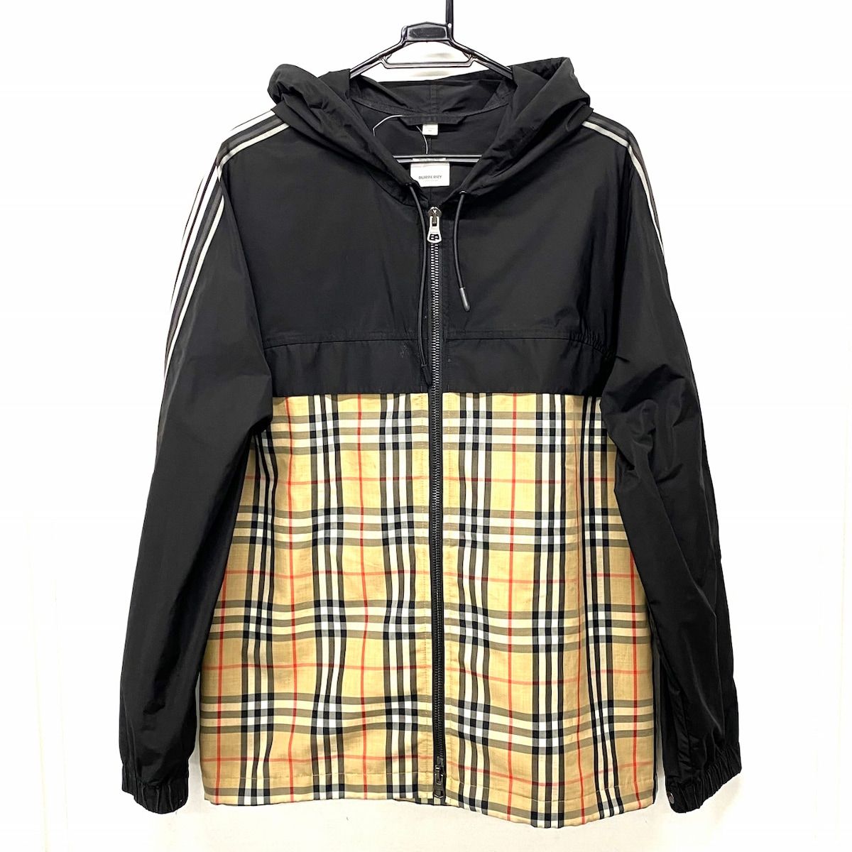 BURBERRY LONDON ENGLAND(バーバリーロンドンイングランド) ブルゾン サイズM メンズ 8024031 黒×ベージュ×マルチ  ジップアップ - メルカリ