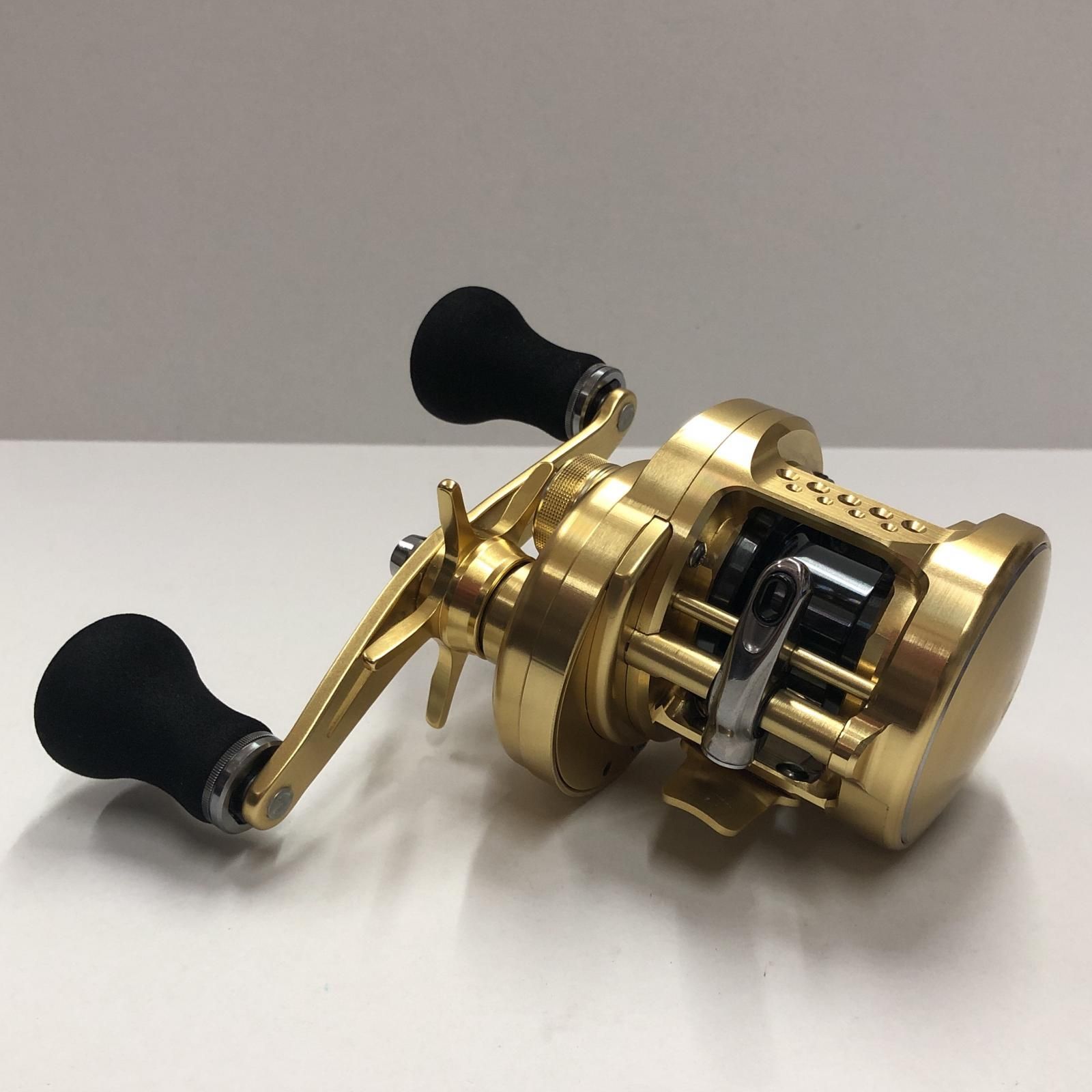 2024-25 秋冬新作  加古川店】 中古 15オシアコンクエスト リール シマノ | SHIMANO シマノ