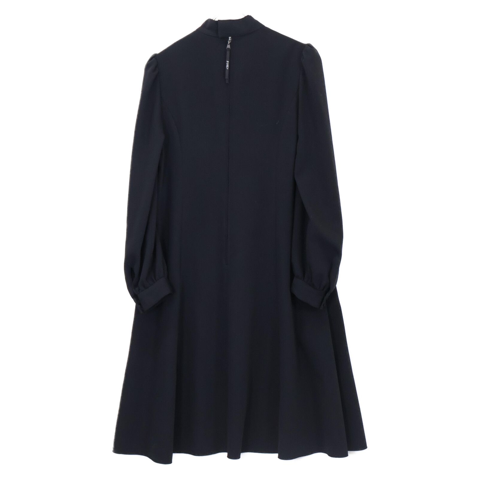 美品✨フォクシーニューヨーク　スプリングコート　Aライン　リボン　ブラック　38 Dark Angel Aライン撥水スプリングコート レディース 春