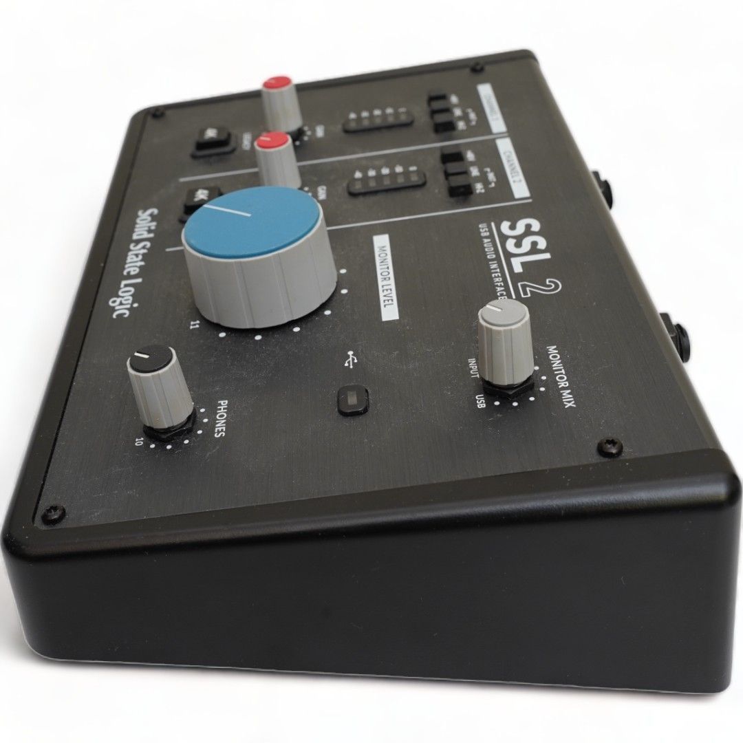 極上美品】 Solid State Logic (SSL) ソリッドステートロジック SSL2 
