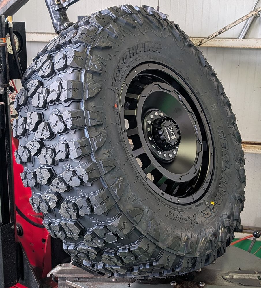 35x12.50R17 37x12.50R17