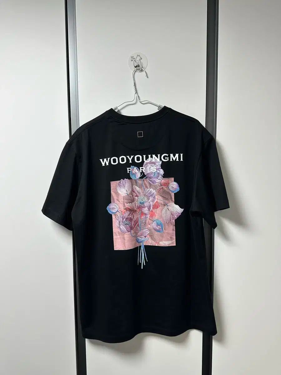 WOOYOUNGMI(ウーヨンミ) 3D フラワー 半袖Tシャツ