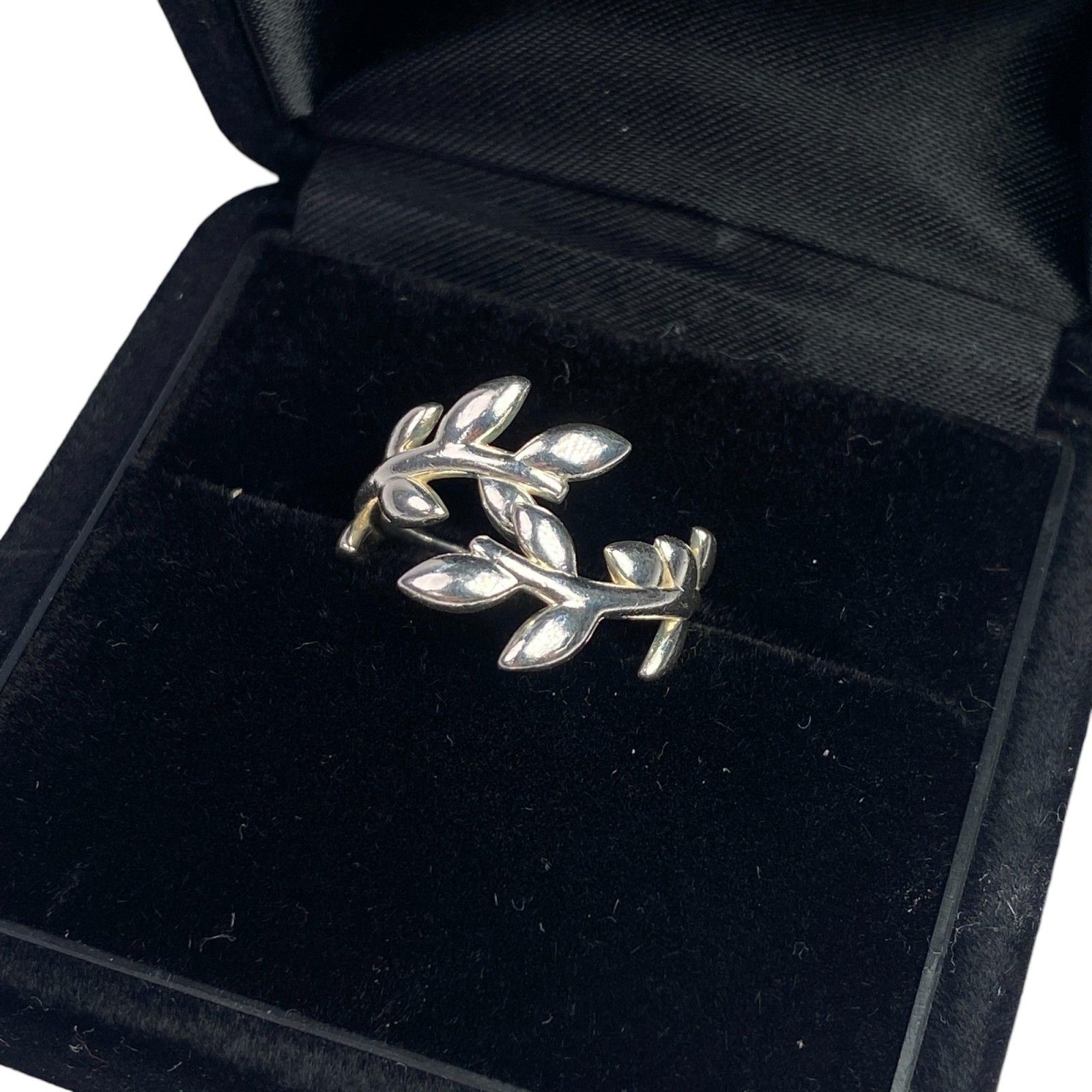 ティファニーTiffany オリーブ リーフ リング 8号. 楽天市場】ティファニー Tiffany & Co. リング オリーブ リーフ