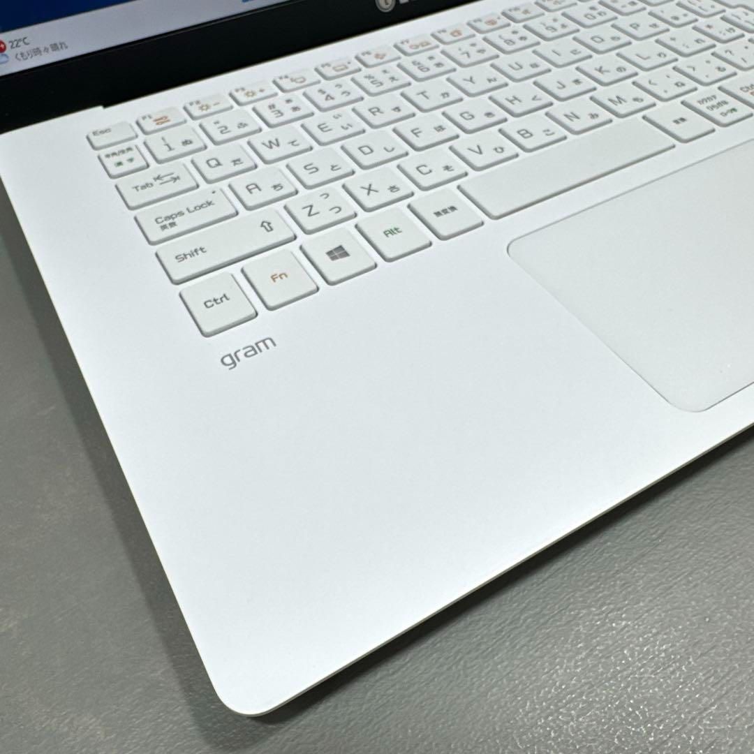 【超希少】LG gram14☘10世代i5☘新品NVMe512GB☘️ 超希少】LG gram14☘10世代i5☘新品NVMe512GB☘️ 超希少】LG gram14