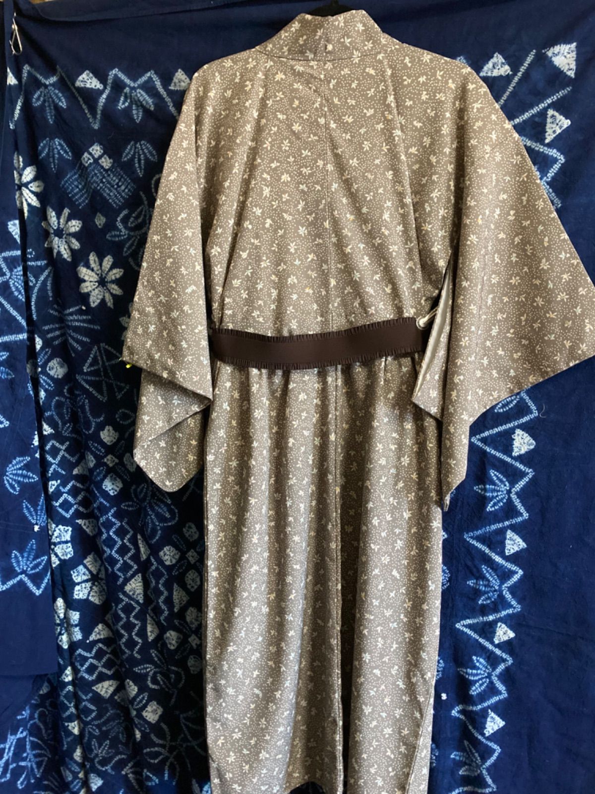 着物リメイク／ワンピース ☆サイズM～L 着物リメイク 証紙付き本場