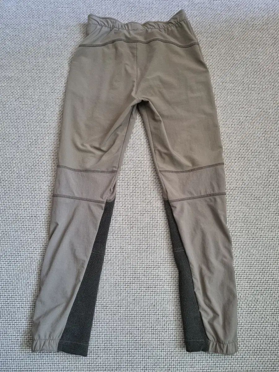 レディース パンツ