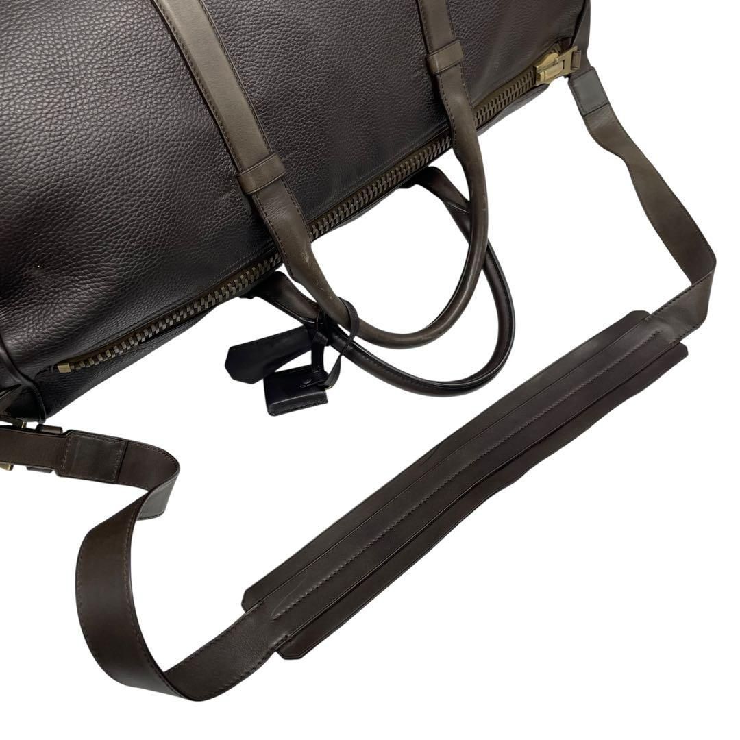 ボストンバッグ