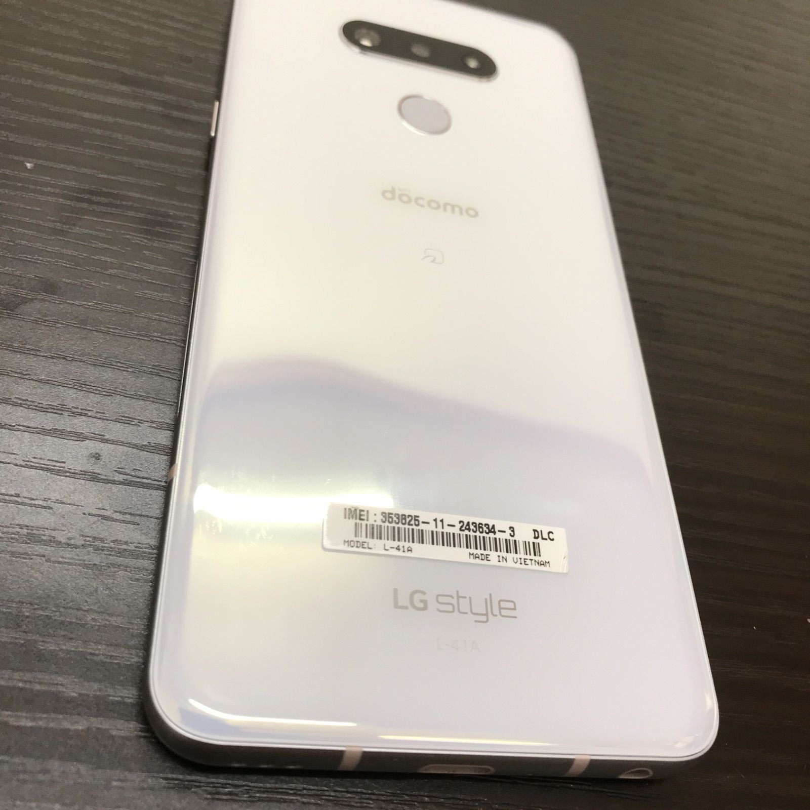 【美品】LG style3 L-41A ドコモ版 (simロック解除) 美品LG style3 L-41A ドコモ版 (simロック解除) SIMロック解除済docomo