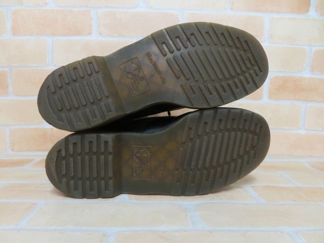 中古】 箱有 Dr.Martens ドクターマーチン 1460 8EYE BOOT ブーツ