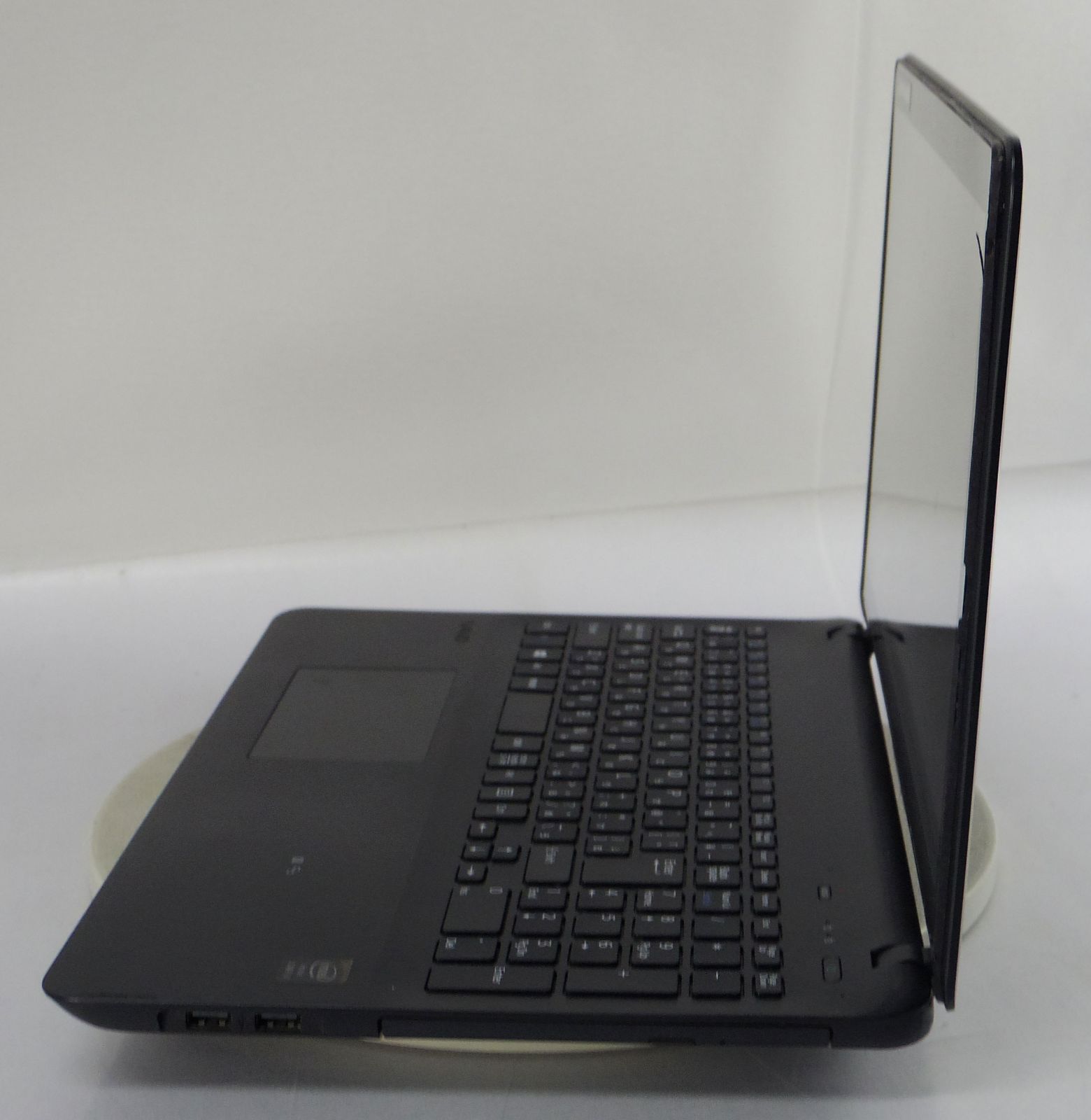 ソニーノートパソコン VAIO SVF153B1GN/中古特価良品 ソニーノート