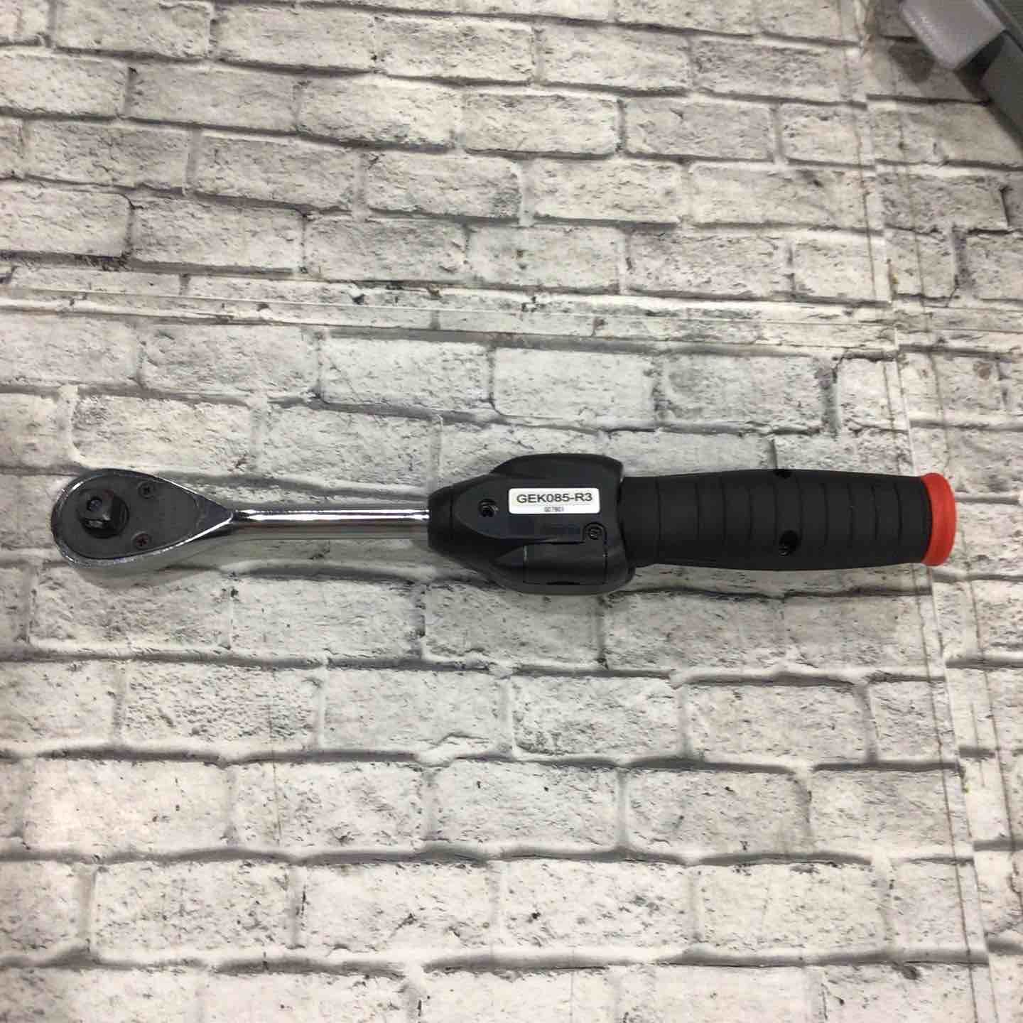 デジタルトルクレンチ デジラチェ