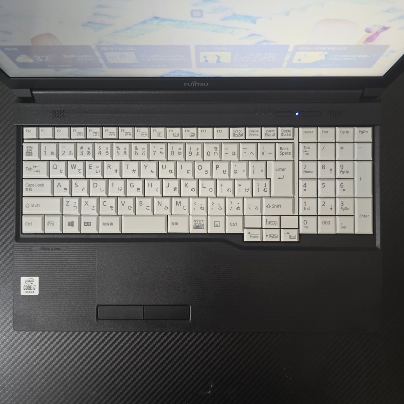 富士通 第10世代 i7-10700 SSD512GB メモリ16GB DVD D2585⁄富士通