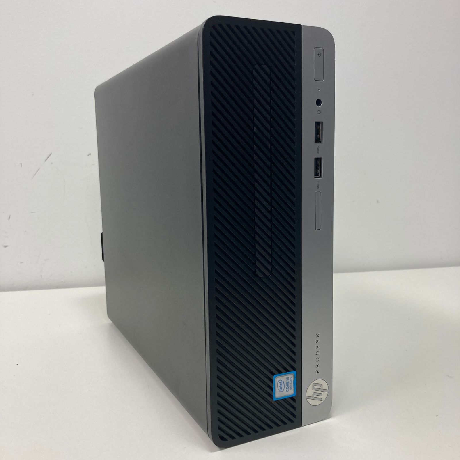 HP ProDesk 400 G6|Corei5-9500 CPU 3.00GHz|8GB|- マウンターネジ付属