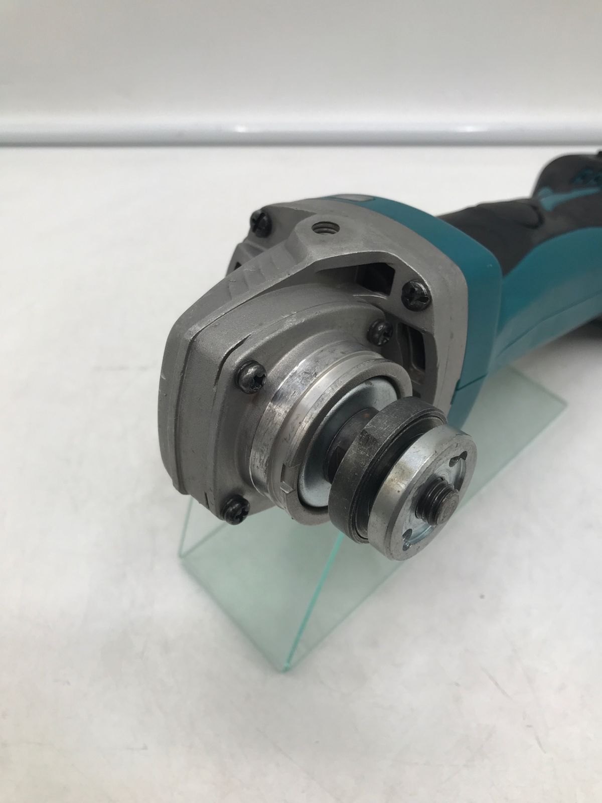 18v充電式ディスクグラインダ本体のみ GA402DZ