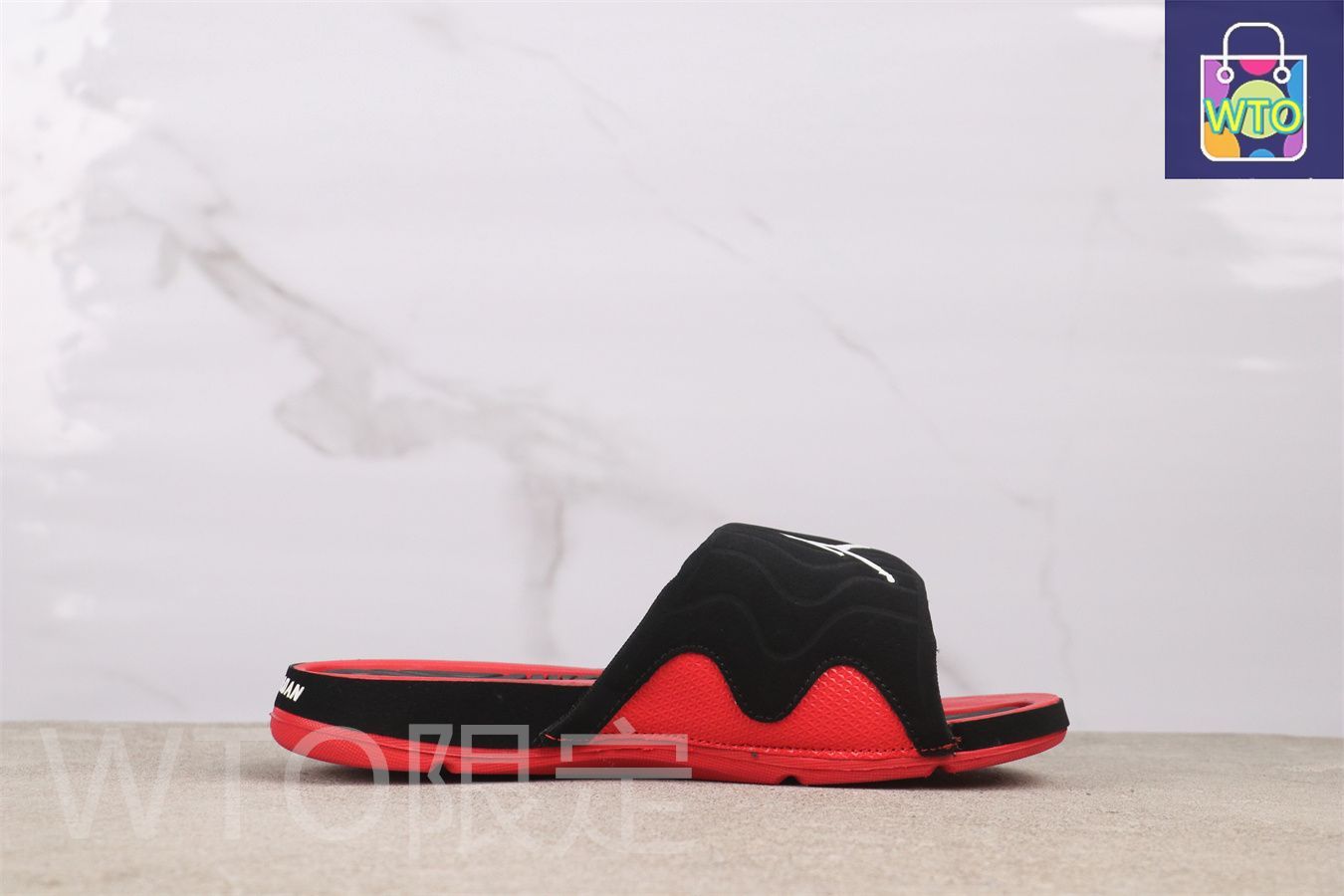 今日 Air Jordan 4 エアジョーダン 4 代 705163-601 ブラックレッド スリッパ-WTO輸入2