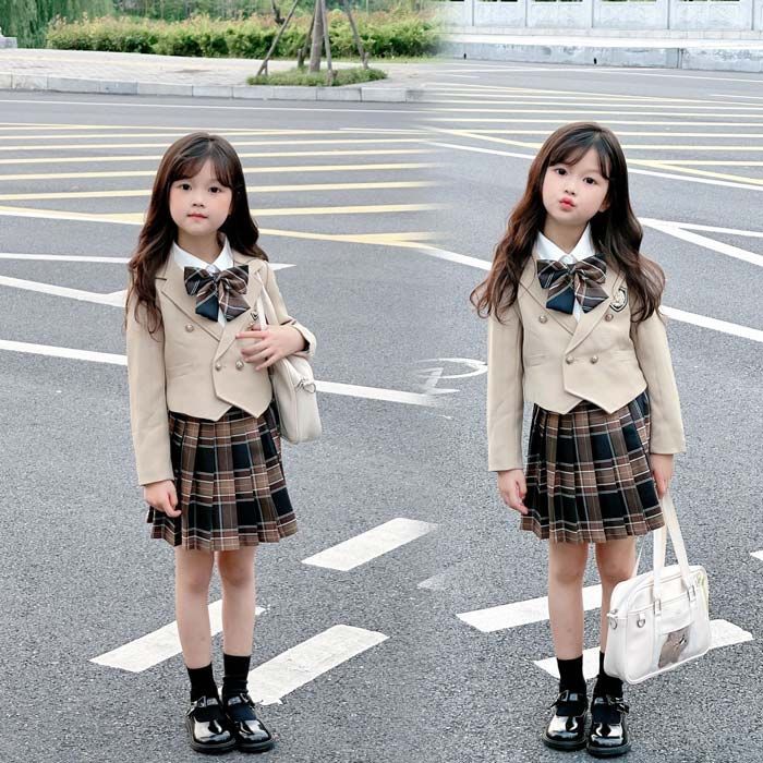女児スーツ