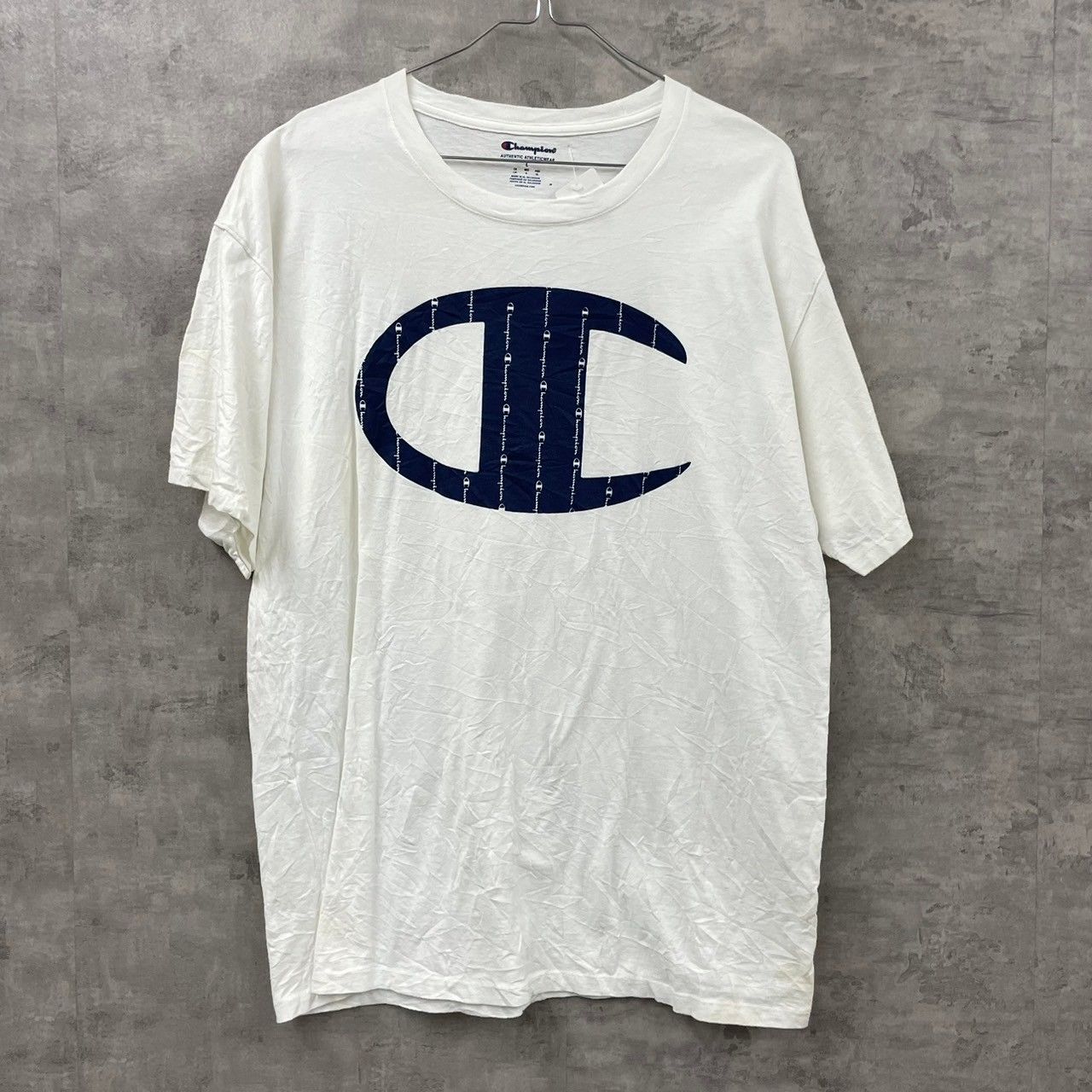 Champion チャンピオン ホワイト Tシャツ 半袖 L メンズ コットン クルーネック ビッグロゴ 刺繍ロゴ RN15763 USA 海外輸入  古着 TK10393 - メルカリ