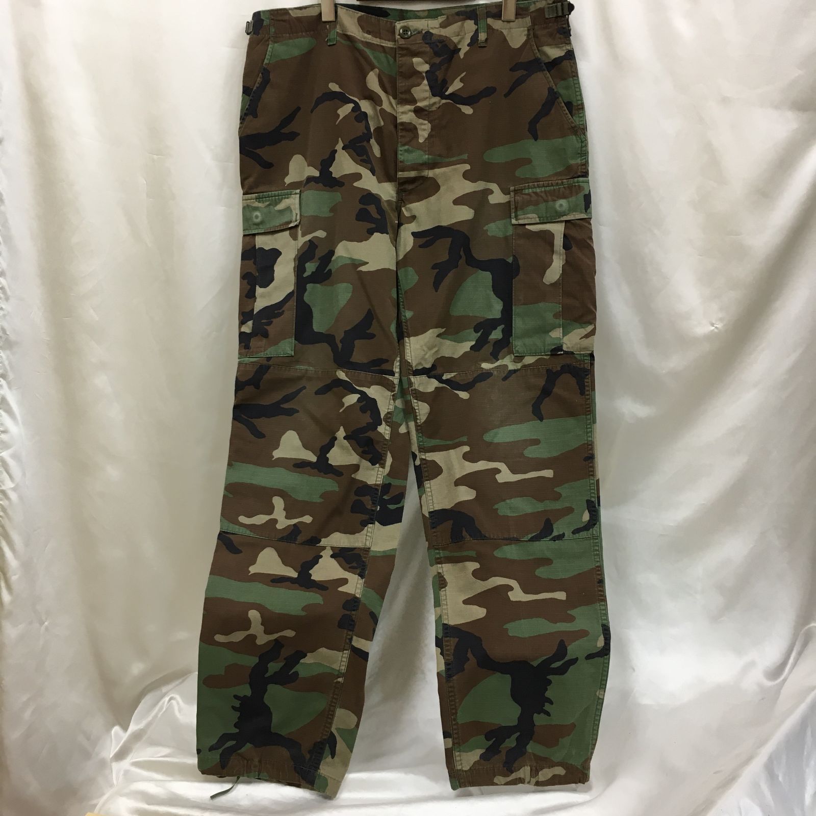 ミリタリーカモフラパンツ（US放出品、美品） 三沢店75】* ミリタリー カモフラ パンツ 米軍放出品 アメリカ