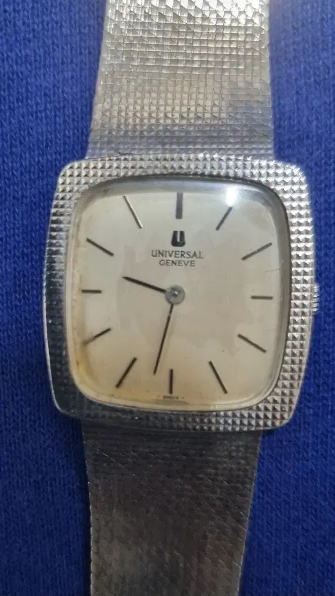 ユニバーサルジュネー UNIVERSAL GENEVE ユニバーサルジュネーブ