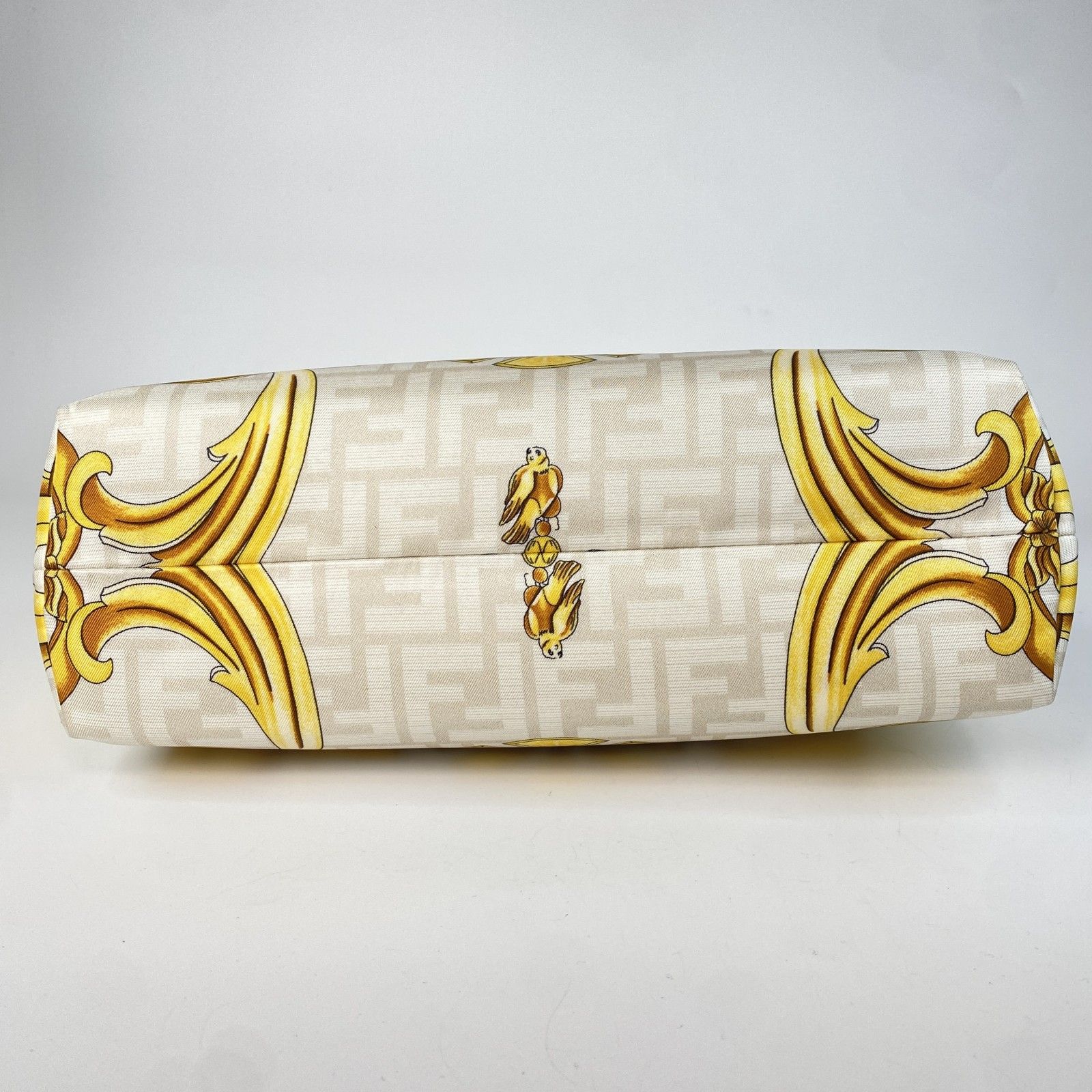 未使用 フェンディ FENDI フェンダーチェ ファースト 8BP127 FENDI - 未使用 フェンディ FENDI レディース フェンダーチェ