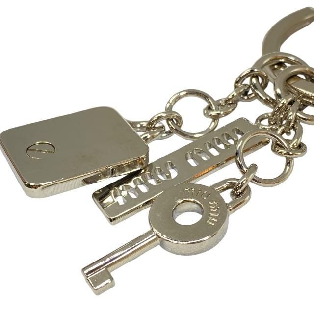 miumiu ミュウミュウ キーリング キーホルダー カデナモチーフチャーム