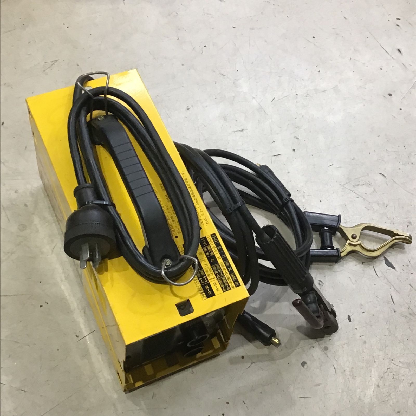 Amazon | SUZUKID アーク溶接機 アイマックス120 100V/200V兼用 直流