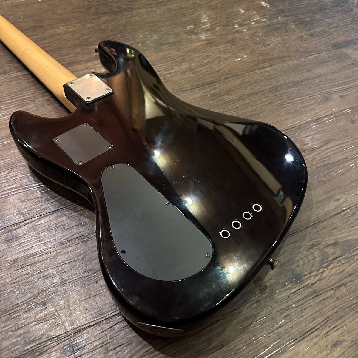 クライブ エレキベース