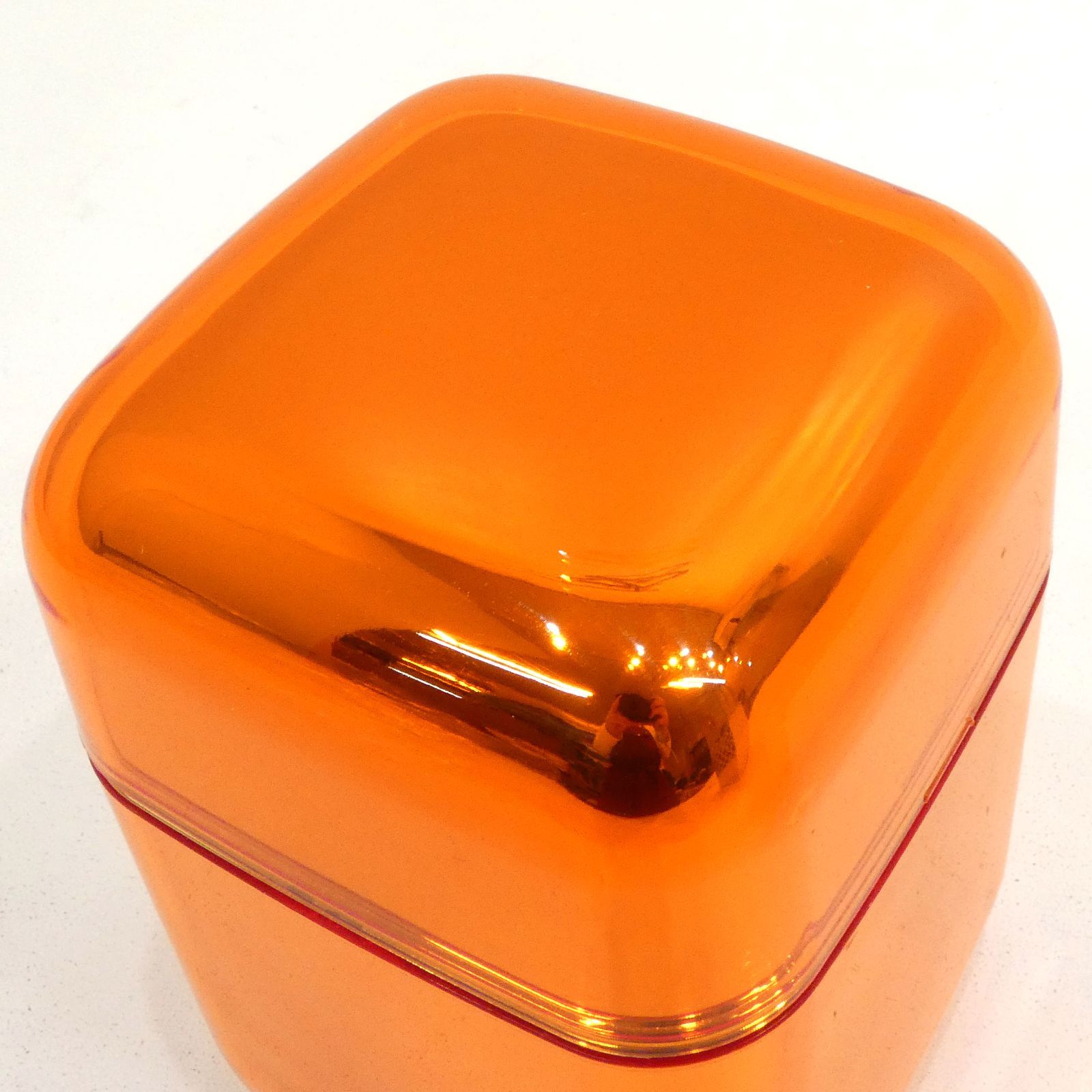 小牧店】Kartell fragrances カルテルフレグランス OYSTER 小牧店】Kartell fragrances カルテルフレグランス OYSTER