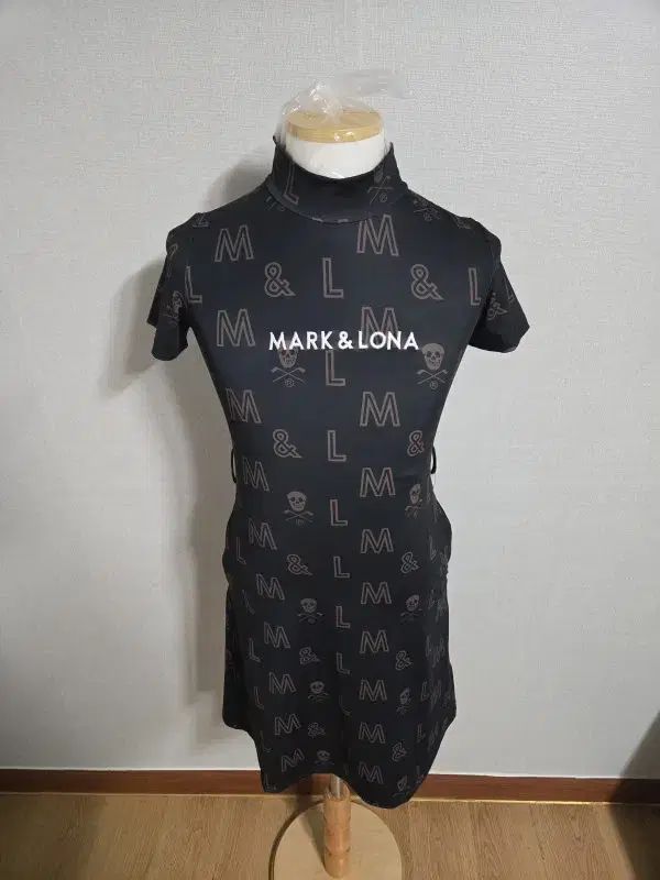 MARK - LONA マークアンドロナ|ゴルフワンピース|正規品|傷なしA