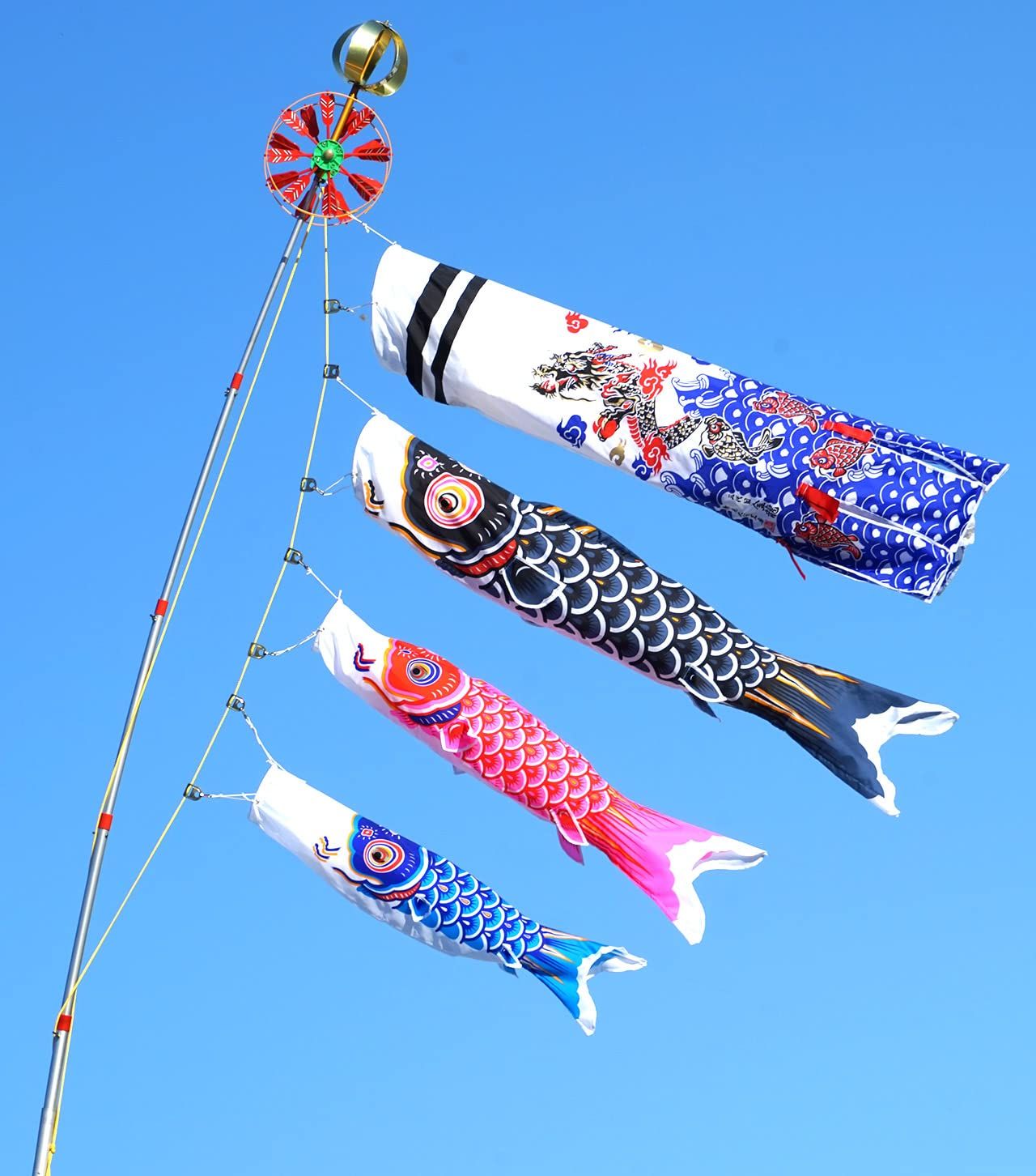 鯉のぼり1.3m金昇龍吹流しこいのぼりフルセット 設置金具付 全て日本製品 他とは違う本格的な鯉のぼりセット 贈答ギフトプレゼント ミニサイズ C6003 A ノーマル 無地