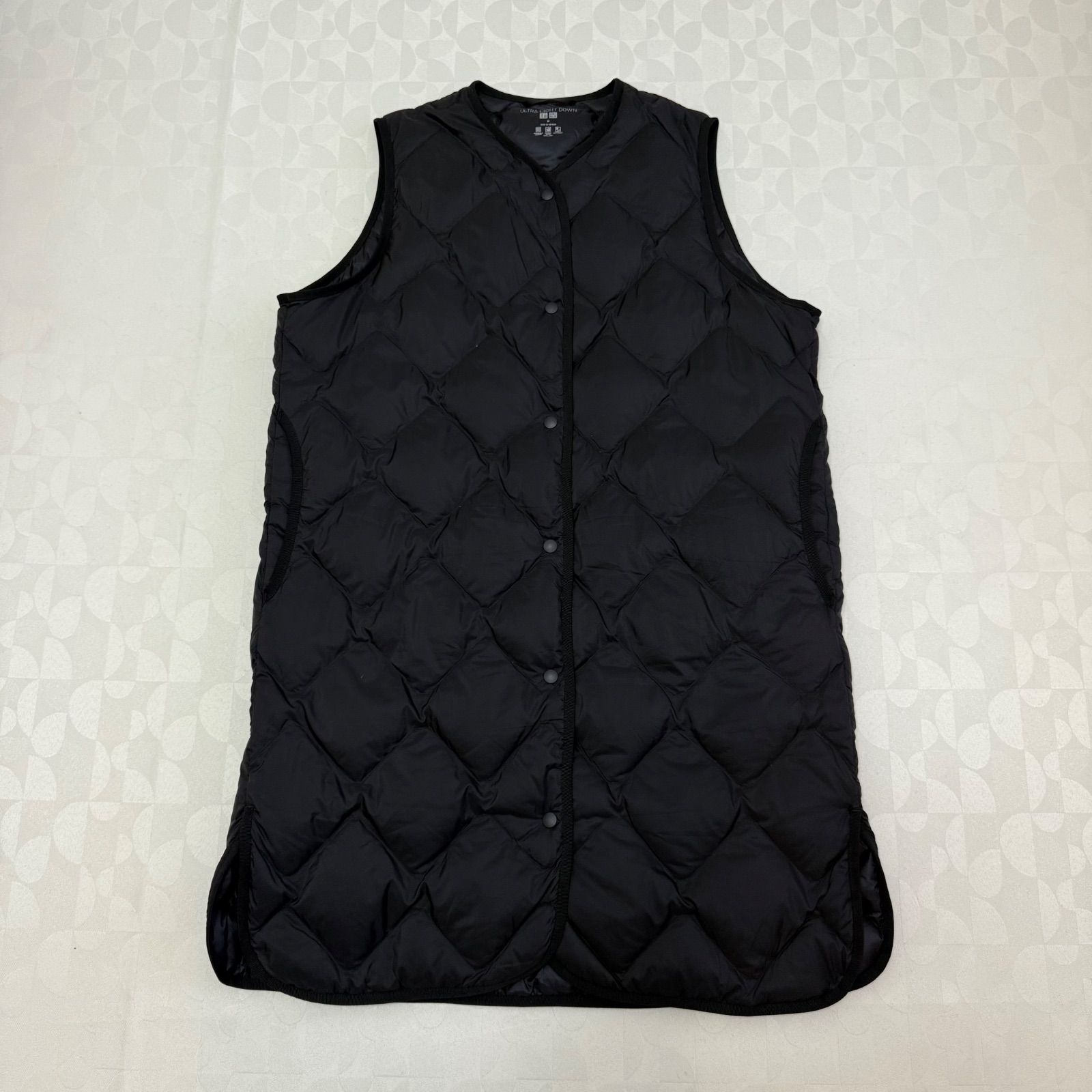 UNIQLO ユニクロ ウルトラライトダウンロングベスト 黒 ブラック