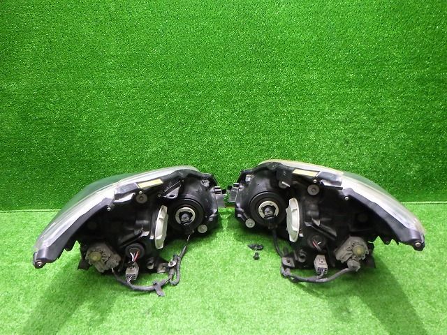 30プリウス ヘッドライト 左右 HID ZVW30 後期 47－52 モ バラスト付 トヨタ ジャンク 250924009 FFCRYSTALESIA_COM