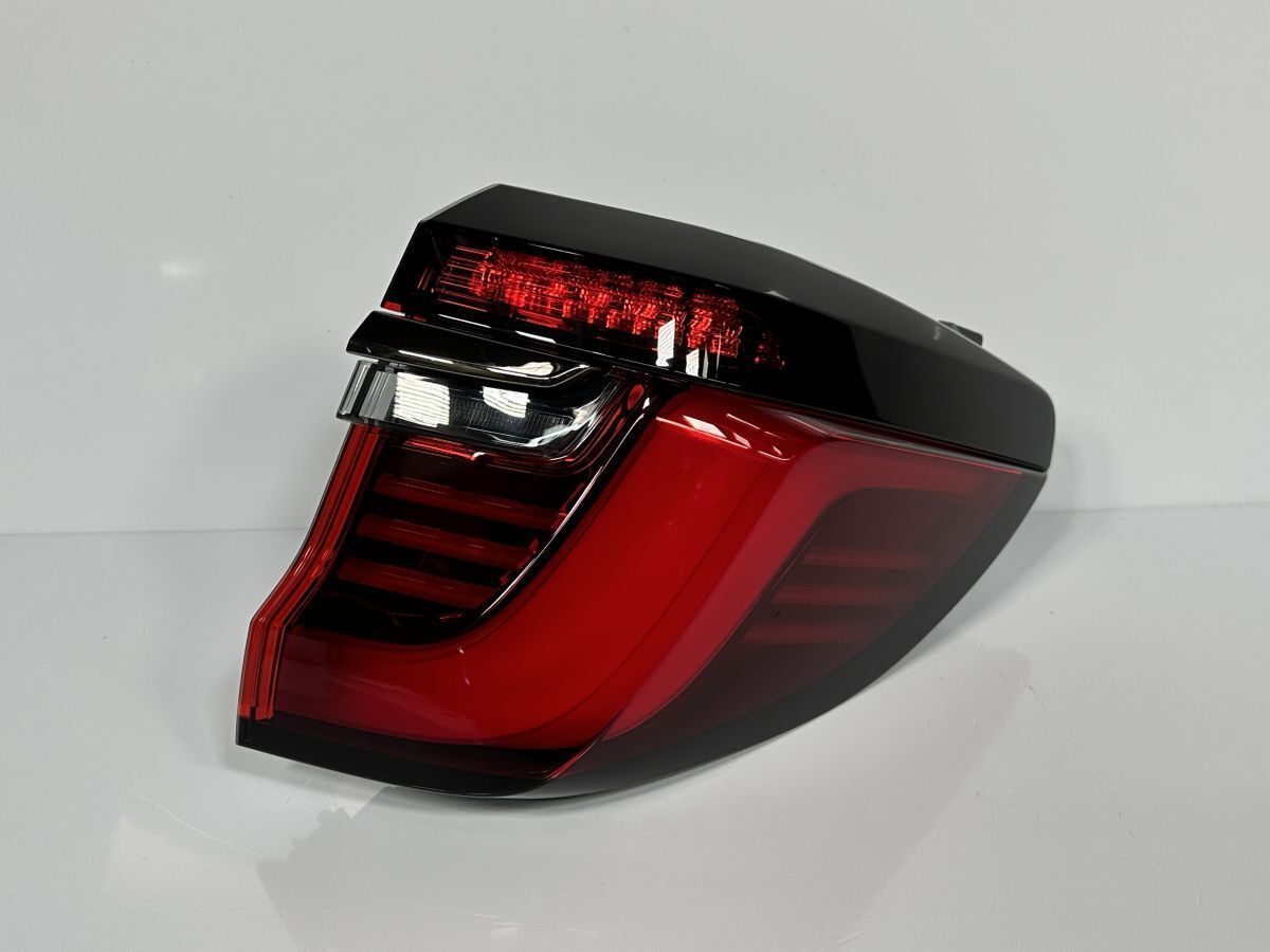 破損キズなし オデッセイ RC1 RC2 RC4 後期 純正 右テールランプ Assy RH LED 33500-T6A-J01 33500-T6A-J01-M1 19C138 管理28371