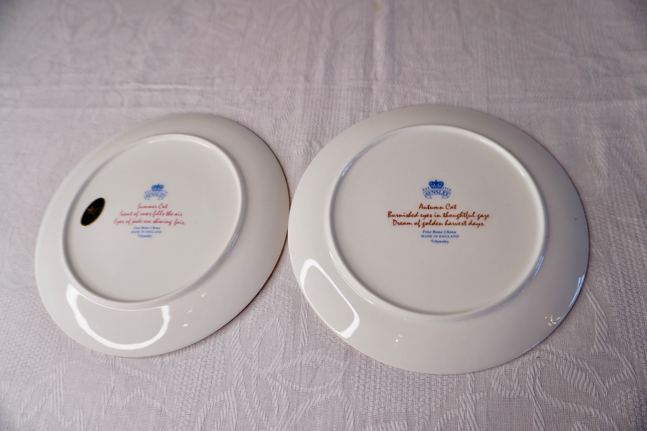 イギリス ヴィンテージ 猫 絵皿 2枚セット コレクションプレート
